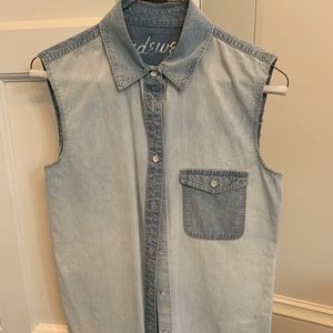 Madewell sleeveless denim button down